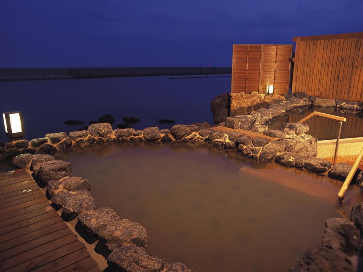 Awaji Yumesenkei Hotel Sumoto Bagian luar foto