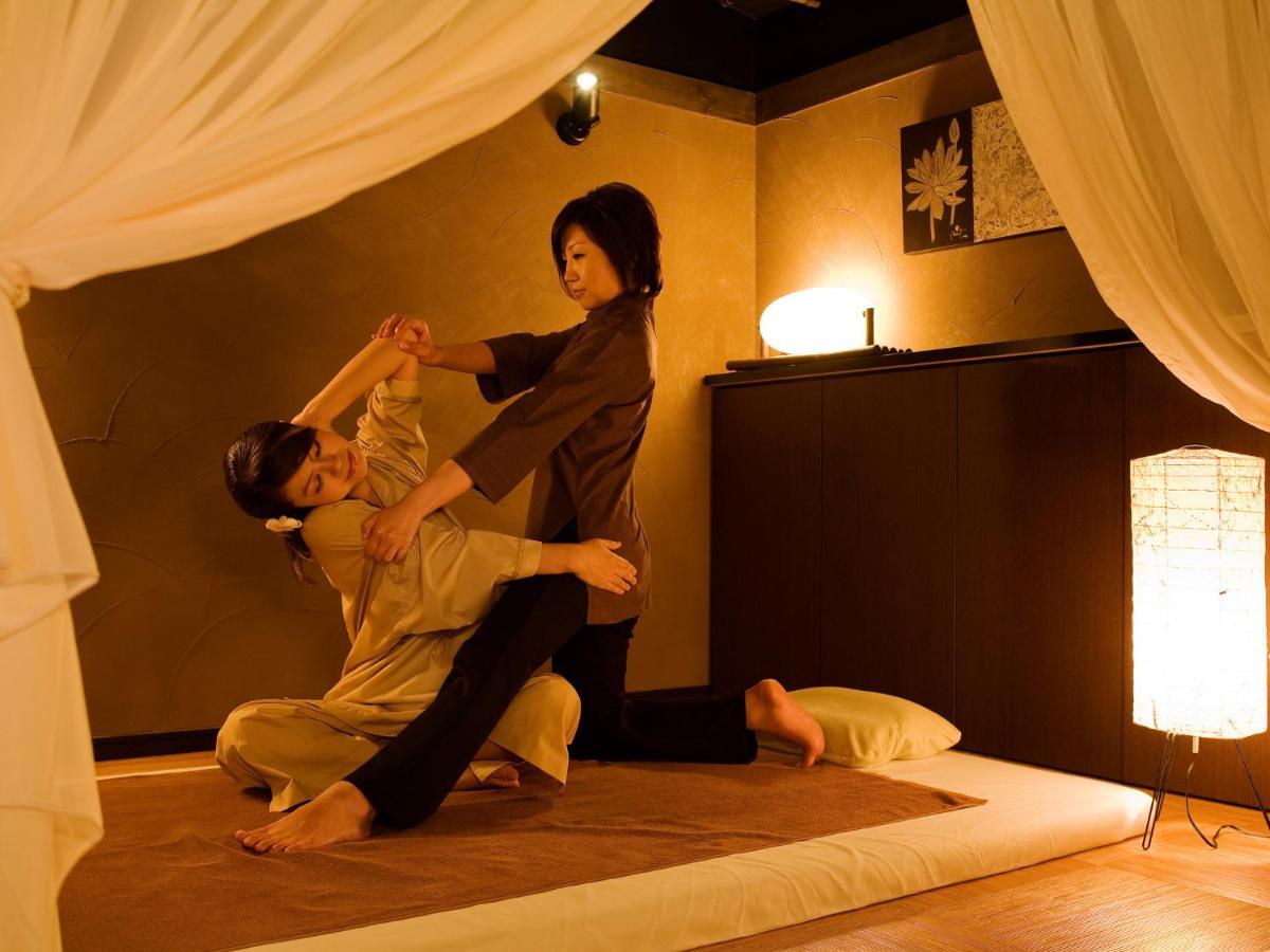 Awaji Yumesenkei Hotel Sumoto Bagian luar foto