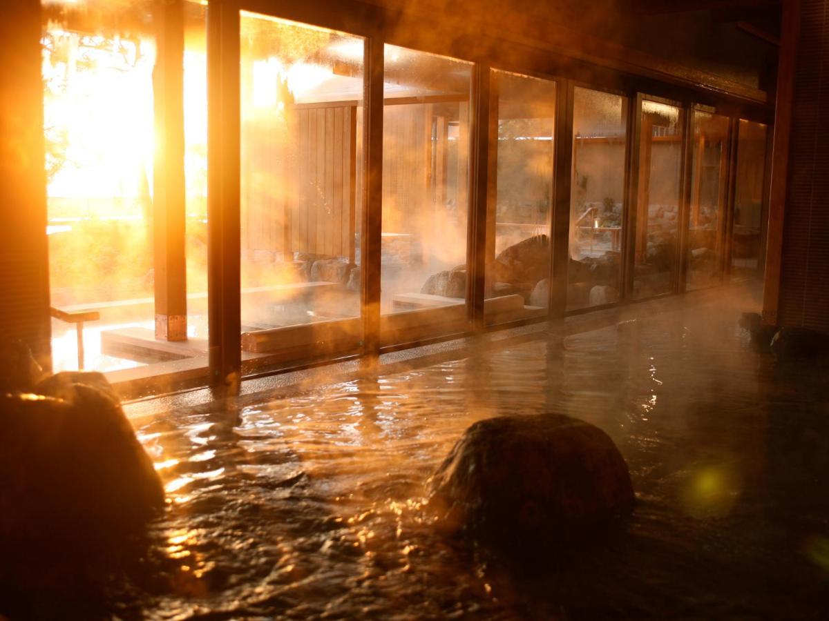 Awaji Yumesenkei Hotel Sumoto Bagian luar foto