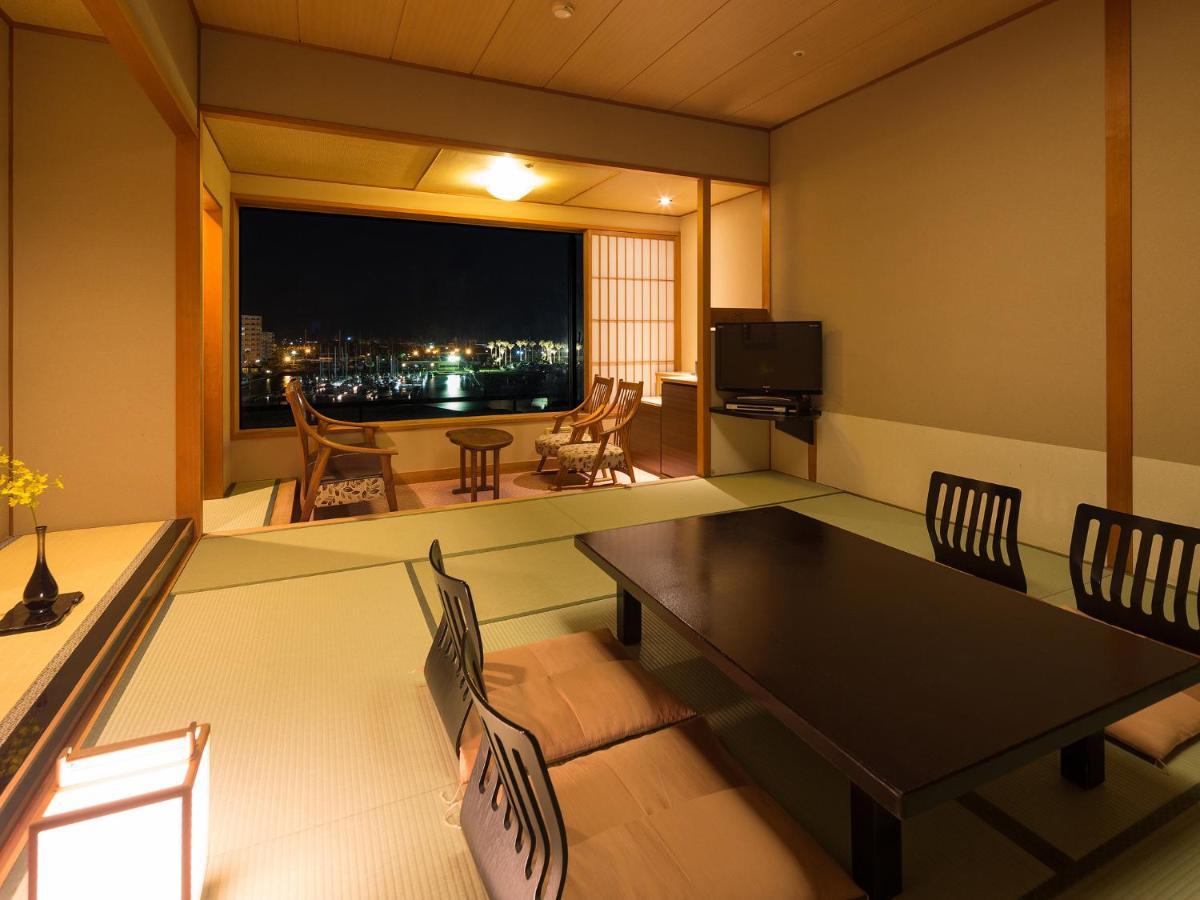 Awaji Yumesenkei Hotel Sumoto Bagian luar foto